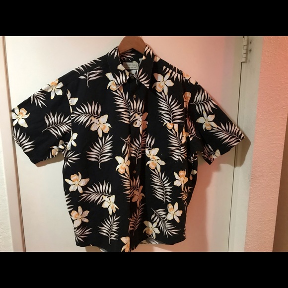 Beautiful Aloha Shirt Black w Yellow Orchids - Picture 1 of 7